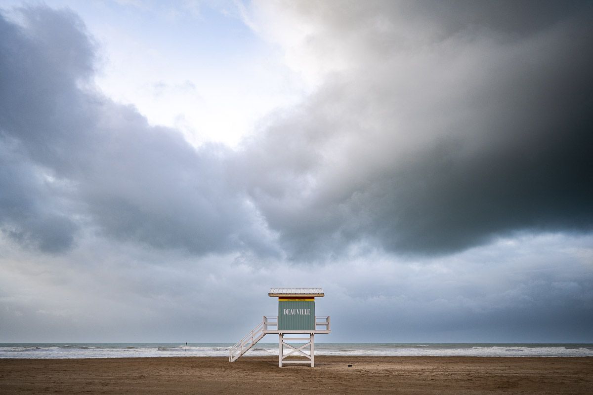 Storm on Deauville beach Sebastien Desnoulez Fine Art print Une image pour rever