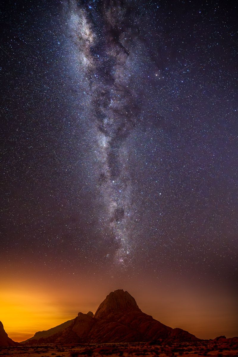 Voie lactee au dessus de Spitzkoppe Namibie Photo Sebastien Desnoulez Photographe une image pour rever