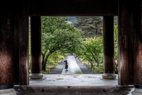 Back from temple Pierre Chancy Fine Art print Une image pour rever