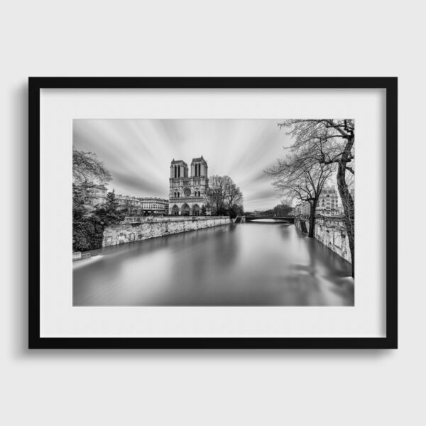 Notre Dame de Paris et la Seine en crue Sebastien Desnoulez tirage Fine Art Une image pour rever passe partout