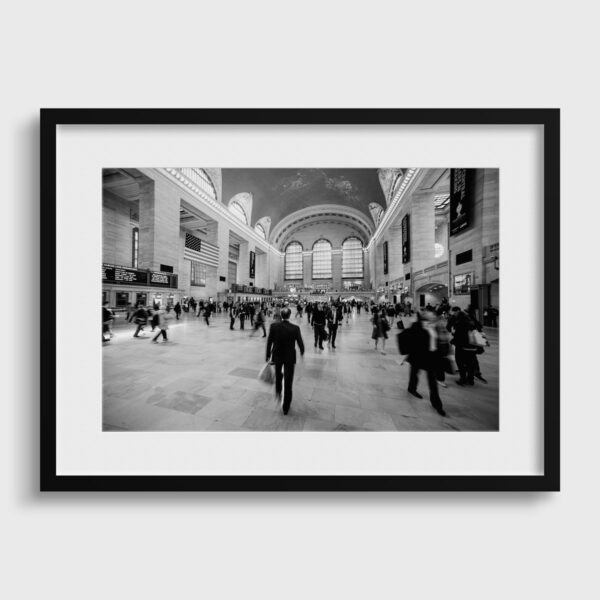 The Man with a plastic bag Grand Central station New York Sebastien Desnoulez tirage Fine Art Une image pour rever passe partout