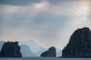 Baie d Ha Long 2 Sebastien Desnoulez Fine Art print Une image pour rever