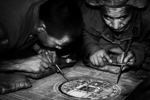 Fabrication d un mandala Yves Langlois tirage Fine Art Une image pour rever