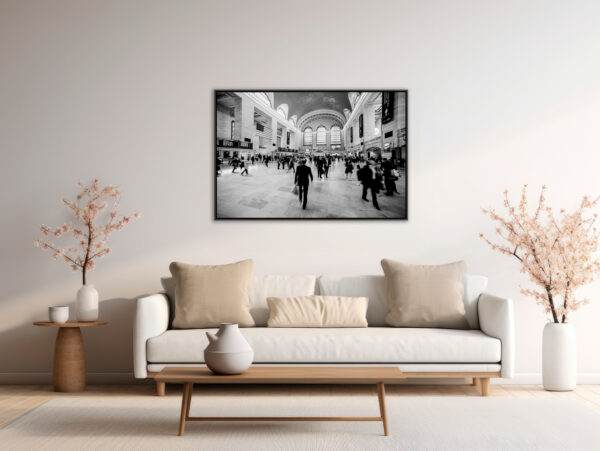 The Man with a plastic bag Grand Central station New York Sebastien Desnoulez tirage Fine Art Une image pour rever caisse americaine en situation